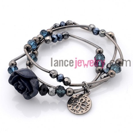 Vintage rose & crystal bead wrap bracelet with clover pendant 