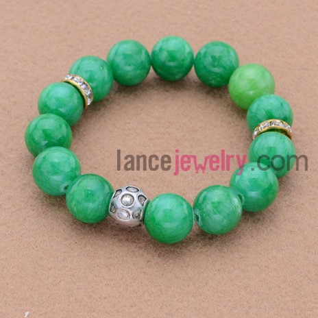 Striking green color and alloy findings bead bracelet.