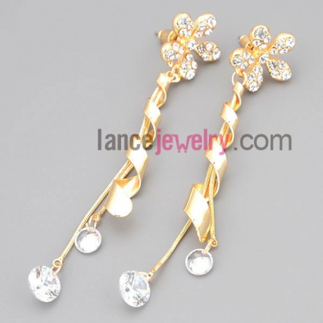 Sweet earrings with gold zinc alloy decorated many rhinestone and cubic zirconia