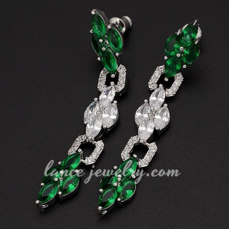 Mysterious green cubic zirconia decoration earrings 