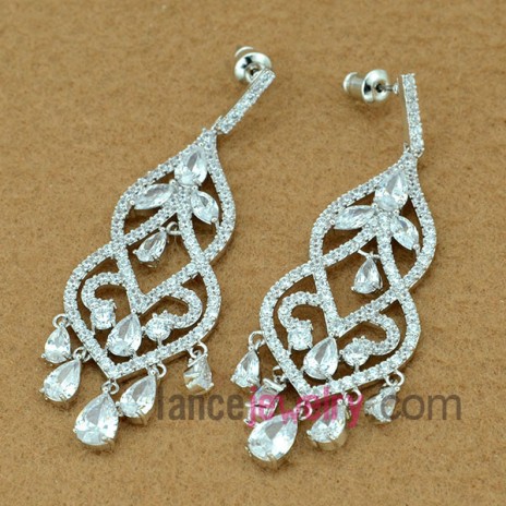 Unique zirconia beads decorated pendant drop earrings