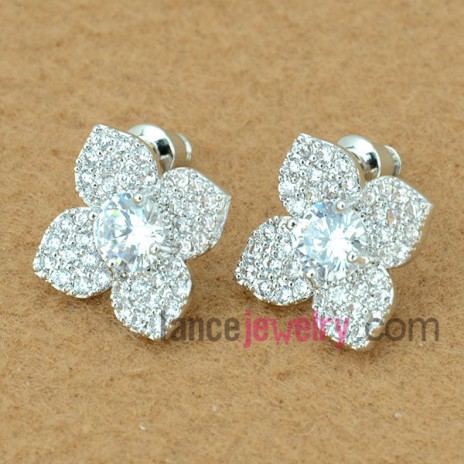 Sweet stud earrings with copper alloy  decorated transparent cubic zirconia with cute flower shape