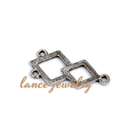 Zinc alloy pendant,a 30mm high pendant, two rhombus and three holes 