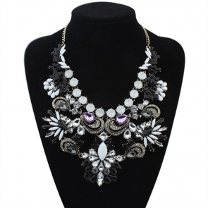 Fashionable Upscale Water Droplets Flowers Atmospheric Queen Style Crystal Necklace
