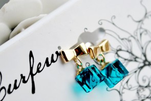 Korean Fashionable Style Exquisite Crystal Blue Water Cubic Box Bowknot Beautiful Earrings