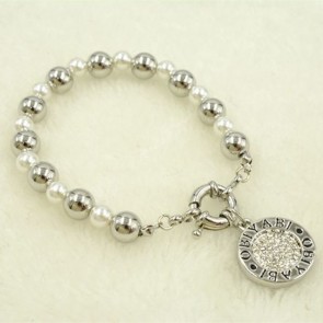 Korean Upscale Titanium Steel Pearl Bracelet 18K Rose Gold And Diamond Plating Bracelet