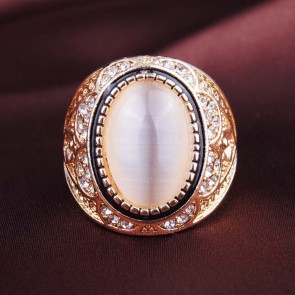 European and American High-end Atmosphere Opal Ring 18K Gold Plated Micro Diamond Silver Ring