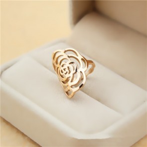 Top Selling Fashionable Simple Hollow Flower Camellia Rose Gold Ring