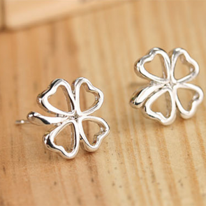 Korean  Fashionable New Style Jewelry Popular Best Selling Hollow Lucky Grass Clover Earring