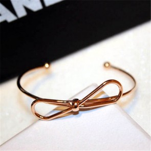 Fashionable European And American Popular Exquisite Simple Bowknot Bracelet