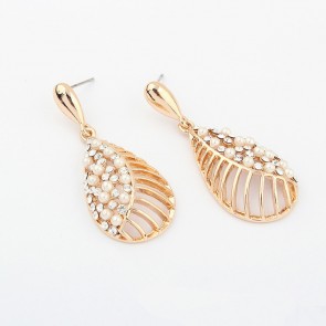 Top-selling Creative Fashionable Pi-pa Story Boutique Earring