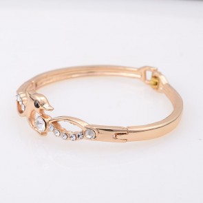 New Style Fashionable Jewelry Female Bracelet Exquisite Crystal Alloy Dolphine Bracelet
