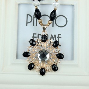 Korean Fashion Alloy Rhinestone Long Sweater Chain of High-grade Hypoallergenic Clothing Pendant Necklace 