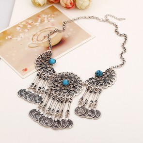 Europe and Exaggerated Retro Bohemian Tassel Necklace Accessories