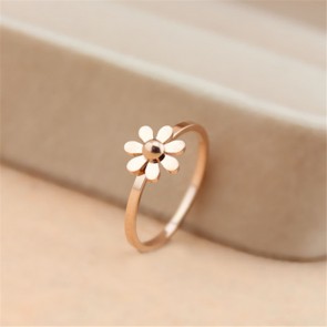 Yiwu Factory Direct Wholesale Korean Style Titanium Rose Gold Little Daisy Tail Ring