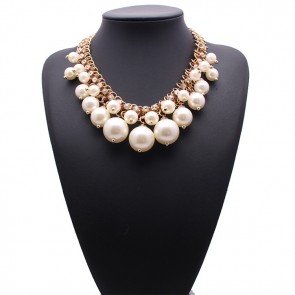 New style European and American women's upscale fashion simple wild pearl inlay diamond necklace