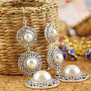 three layers pearls donut hat earrings tassel gemstone earring