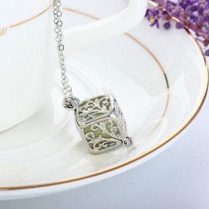 Yiwu Factory Direct Wholesale Luminous Pierced Cubic Life Tree Pendant Necklace