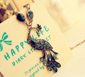 European and Korean All Match Necklace Retro Peacock Green Drip Short Necklace Sweater Accessories