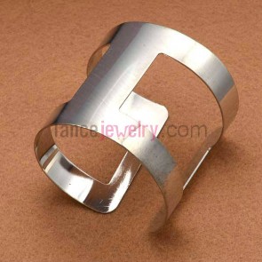 Fashion hollow craft iron cuff bangle