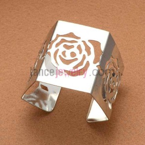 Elegant rose hollow craft iron cuff bangle