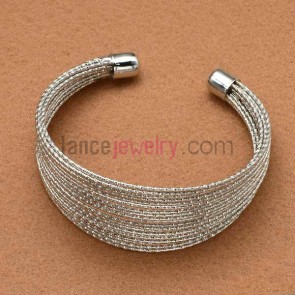 Fashion iron cuff bangle