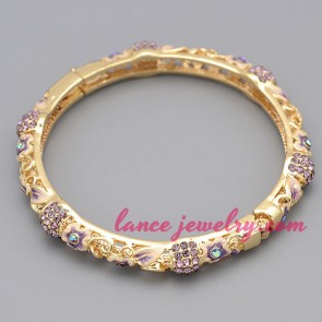 Nice violet color rhinestone beads decorated bangle
