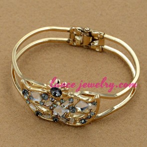 Elegant alloy bangle with white color crystal beads