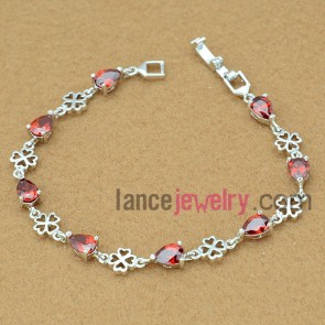Nice bracelet with red color zirconia beads