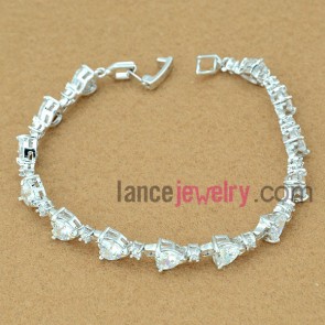 Fashion bracelet with white color zirconia decorated