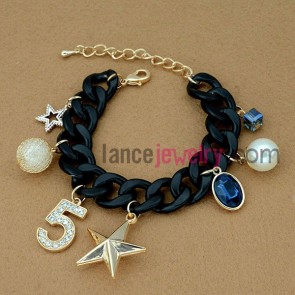 Trendy alloy chain link bracelet with digital 5 model decoration