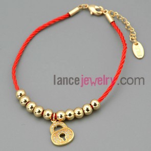 Shiny beads and lock decoration chain link bracelet