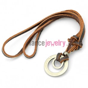 Sweet bracelet decorated with  brown leather decorated alloy ring pendant

