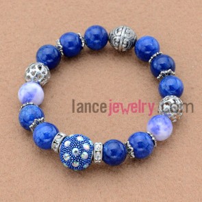 Trendy stone&rhinestone and fashion alloy finding decorated bead bracelet.