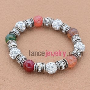 Classic alloy findings&rhinestone decorated bead bracelet.