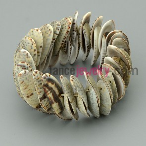 Marine style bange, made of lots of pairs of shells
