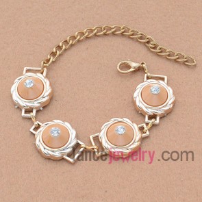 Delicate acrylic bead bracelet