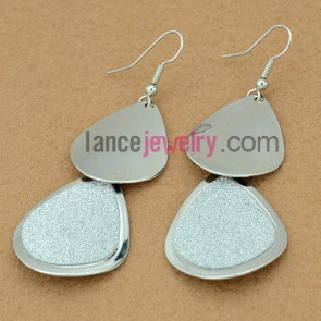 Personality earrings with big size iron  with drop shape decorated pearl powder