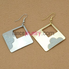 Cute earrings with iron hollow square decorated pearl powder