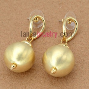 Nice earrings decorated with golden iron and ccb bead