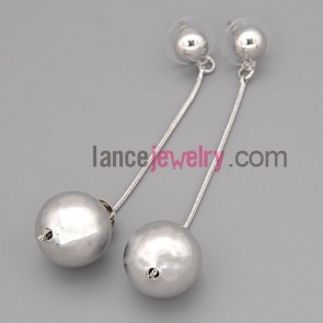 Simple earrings with siver brass decorated transparent cubic zirconia and ccb bead pendant