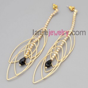 Fashion earrings with gold zinc alloy decorated shiny rhinestone and black crystal