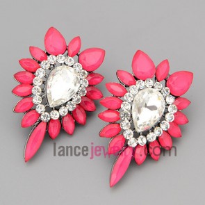 Fashion earrings with zinc alloy decorate many shiny rhinestone and red crystal