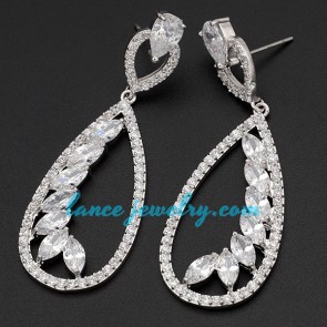 Elegant drop earrings with beautiful cubic zirconia decoration 