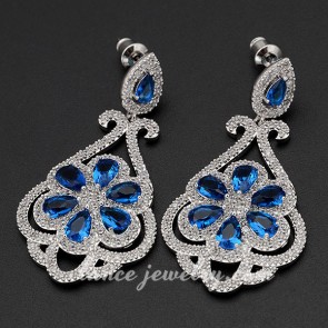 Blue flower shape drop earrings