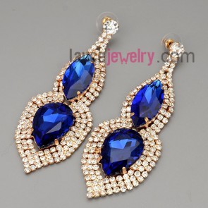 Fashion earrings with brass claw chain pendant decorated shiny rhinestone and blue crystal beads 