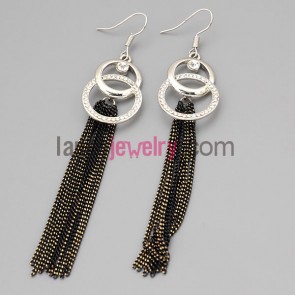 Trendy earrings with zinc alloy rings decorated rhinestone and chain pendant