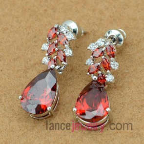 Charming earrings with copper alloy pendant decorated red cubic zirconia 