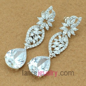 Pure earrings with copper alloy flower pendant decorated transparent cubic zirconia with drop shape