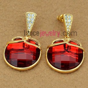 Unique zinc alloy earrings decorated with rhinestone & crystal 
